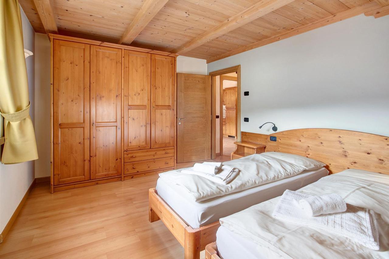 Chalet Anna Botton D'Oro リヴィーニョ エクステリア 写真